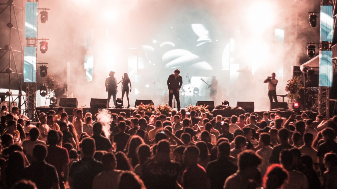 El pop latino en España: una historia de conquista musical