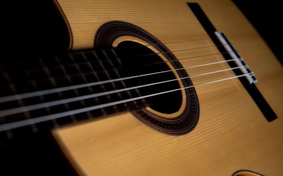 Yerai Cortés regresa con ‘Popular’, un álbum de flamenco crudo y coral tras su herida