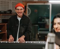 Guerrita y Manu Beats reivindican el rap sin algoritmos en ‘Le Salon des Refusés’